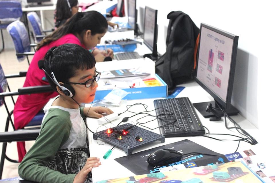 Our curriculum has to change and we need to provide the kids with the right level of exposure at a young age thereby letting them think creatively from as young as possible. Photo courtesy: SP Robotic Works