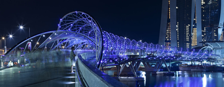 Helix Bridge / Cox Architecture with Architects 61. Image © Cristopher Frederick Jones
