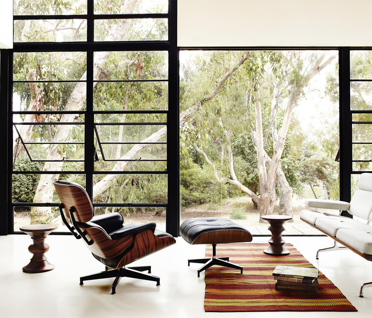 Styling Interiors with Design Icons: Eames, Breuer, Jacobsen, & Bellini - Image 10 of 13